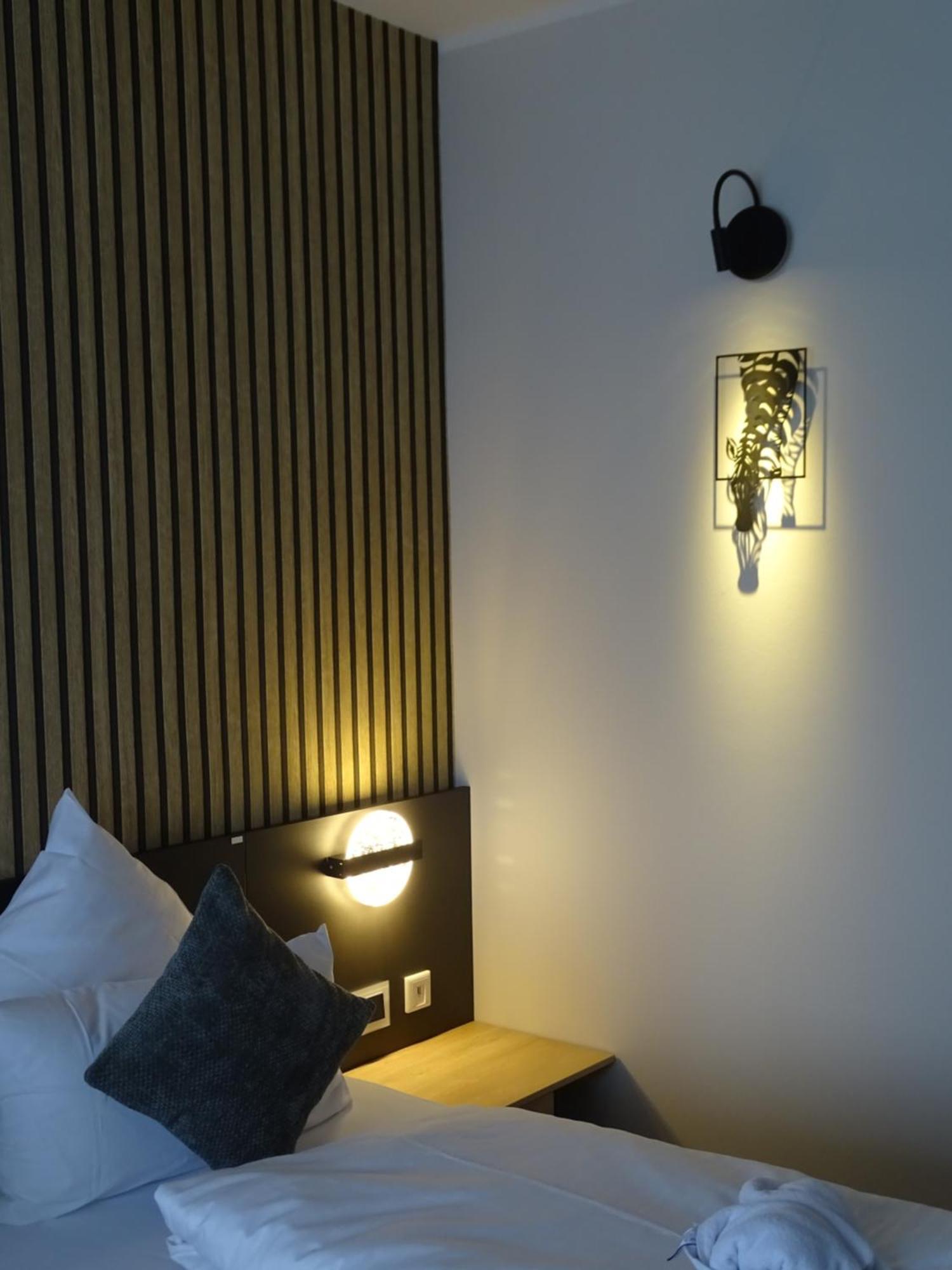Hotel Zur Therme Erwitte ภายนอก รูปภาพ