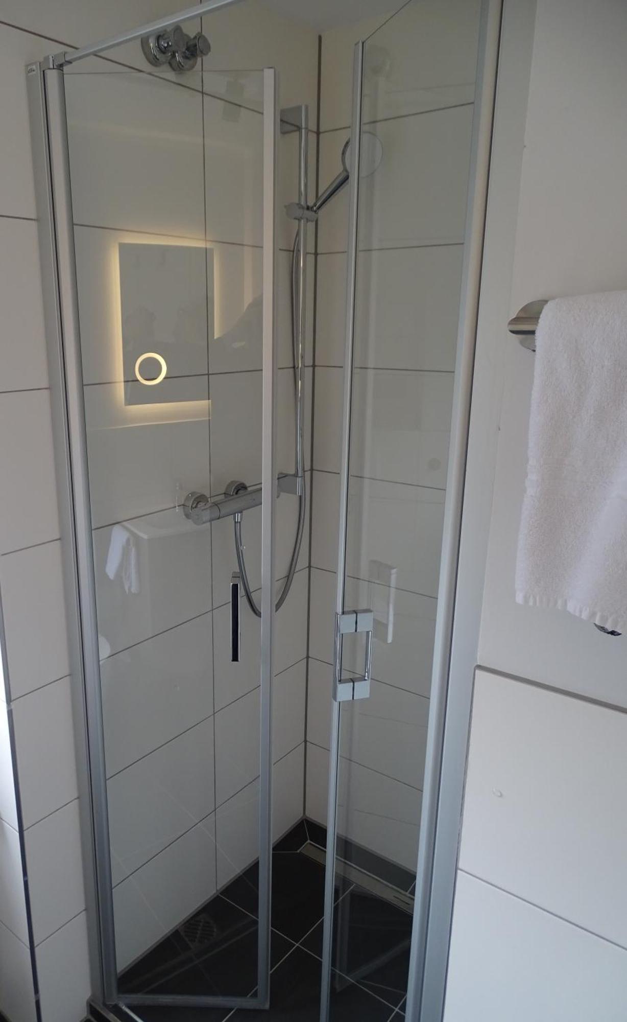 Hotel Zur Therme Erwitte ภายนอก รูปภาพ