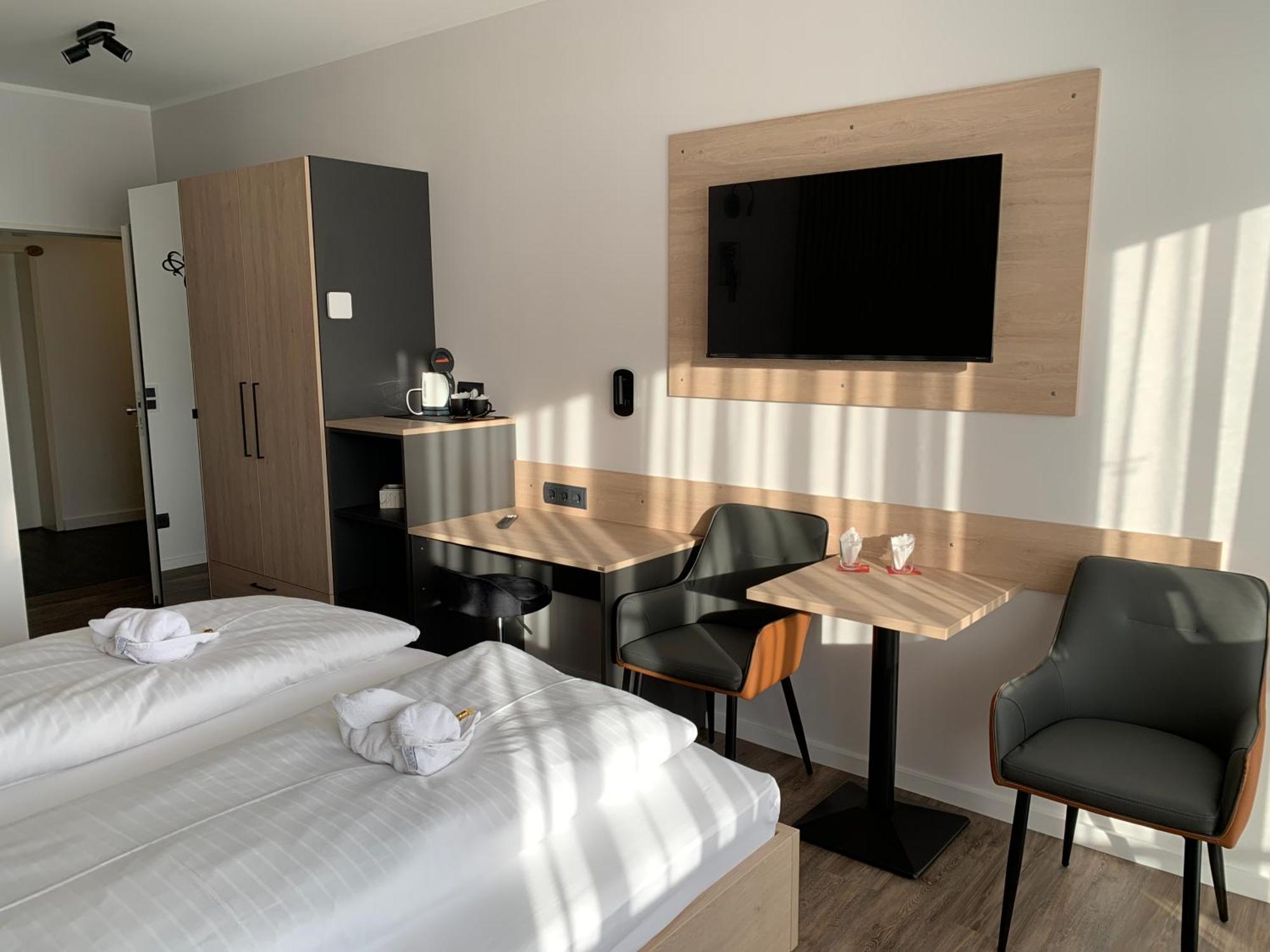 Hotel Zur Therme Erwitte ภายนอก รูปภาพ