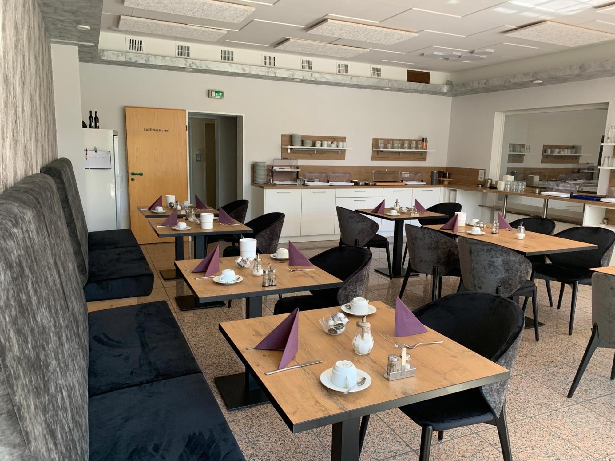 Hotel Zur Therme Erwitte ภายนอก รูปภาพ