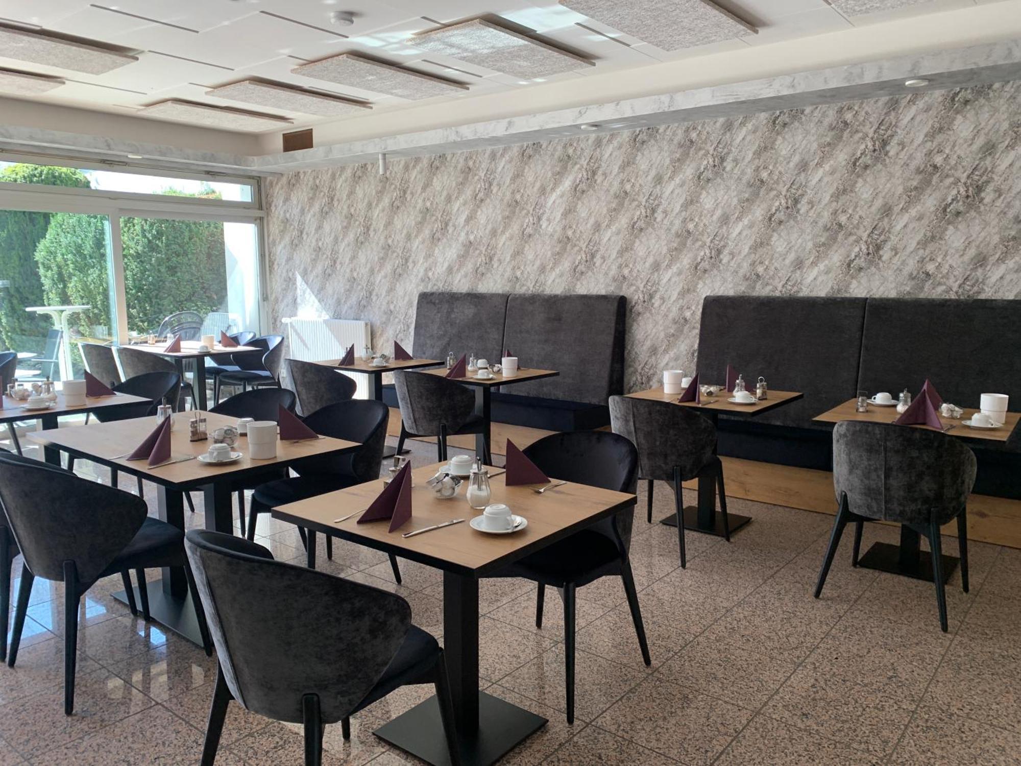 Hotel Zur Therme Erwitte ภายนอก รูปภาพ